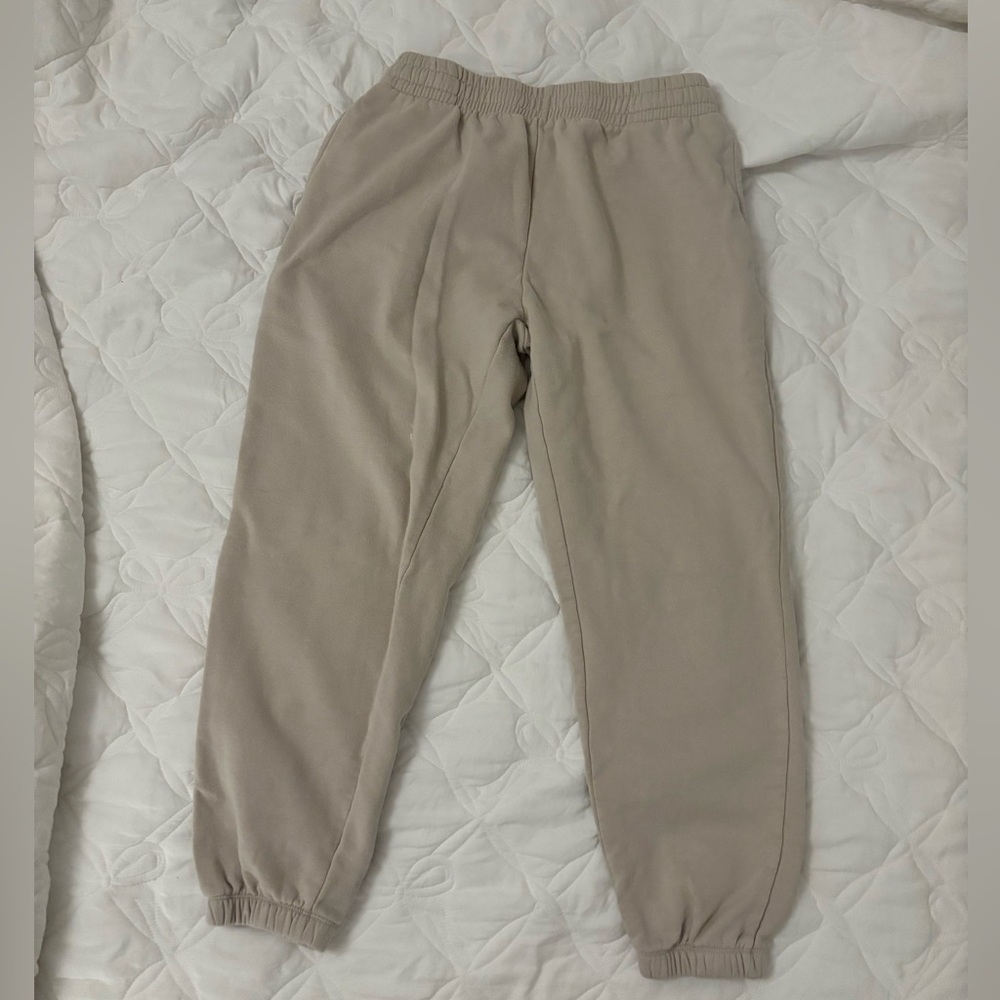 Garage 90’s Beige Sweatpants